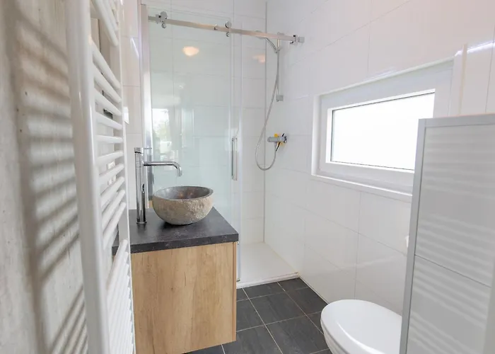 By And Harbor With Terrace Well (Limburg)