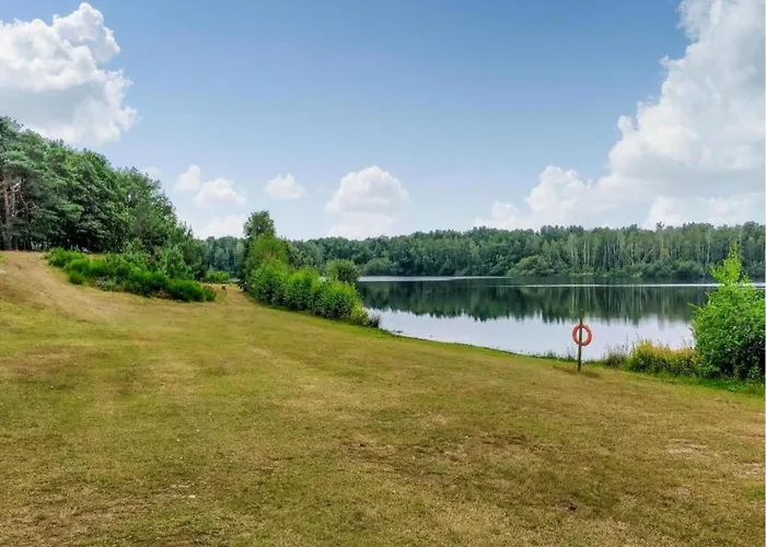 By And Harbor With Terrace Well (Limburg)