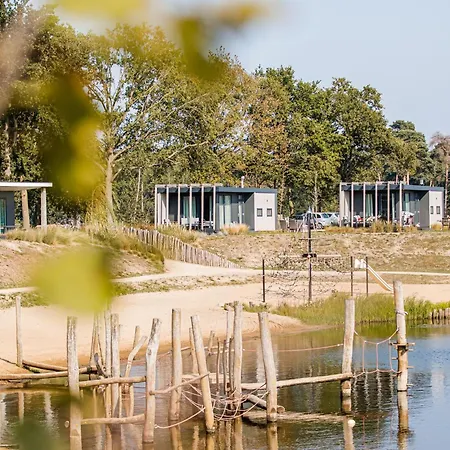 Domek alpejski By And Harbor With Terrace Well (Limburg)