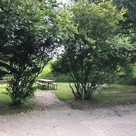 By And Harbor With Terrace Domek alpejski Well (Limburg)